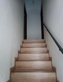 Vendita in blocco: casa ed ex attività commerciale