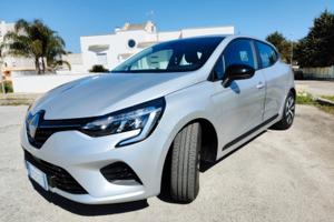 RENAULT Clio 5ª serie - 2023