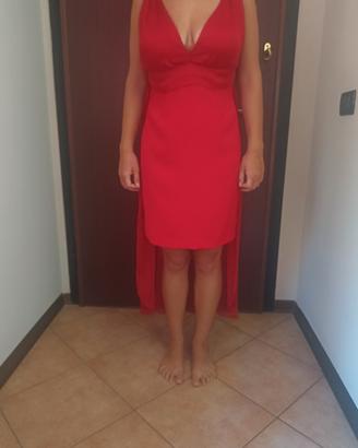 Vestito da cerimonia fatto a mano.