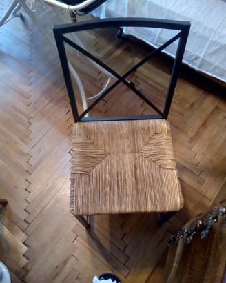 Sedie e tavolo