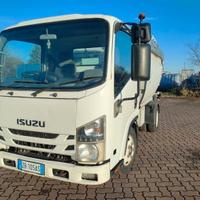 Isuzu M1 Guida destra compattatore rifiuti Euro 6