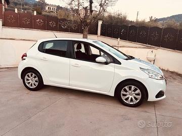 Peugeot 208 VAN 2 POSTI 1.6 HDI 75 CV CLIMA RADIO 