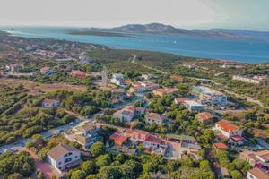 Relax in collina, a 1km da Stintino & La Pelosa