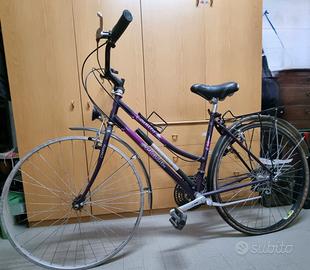 Bicicletta city bike donna Atala
