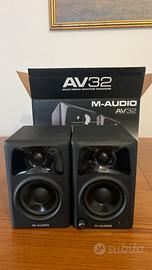 Casse monitor M-Audio AV32