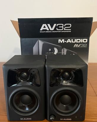 Casse monitor M-Audio AV32