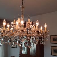 Lampadario classico in stile gocciato