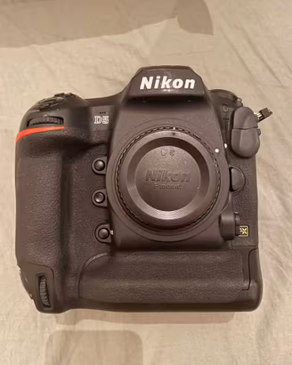 Nikon D5