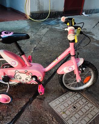 bicicletta bimba con rotelle