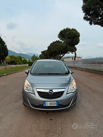 Opel meriva 1.4 benzina