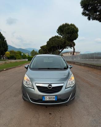 Opel meriva 1.4 benzina