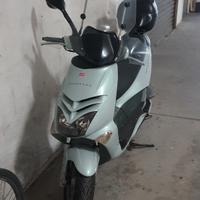 Aprilia Leonardo 250 
