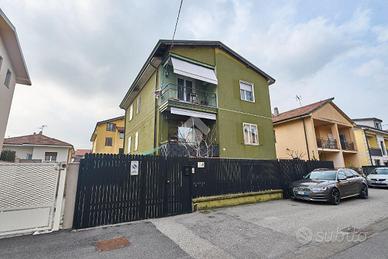 PORZIONE DI BIFAMILIARE A ZELO BUON PERSICO