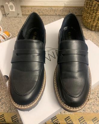 Scarpe in pelle donna