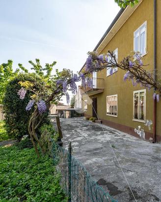 VILLA SINGOLA A MONTEFORTE D'ALPONE