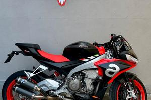 Aprilia Tuono 660