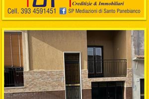 Ristrutturata Semi Indipendente