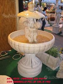 Fontana in cemento bianco e polvere di marmo