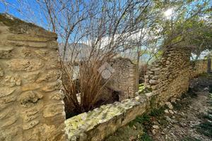 CASA INDIPENDENTE A CASPERIA