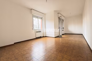 Bolognina via Lombardi ad.ze Rif.19:Appartamento c