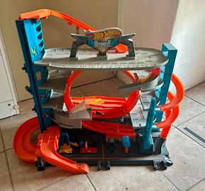 Hot Wheels Ultimate Garage