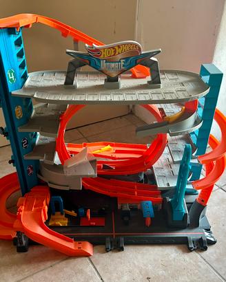 Hot Wheels Ultimate Garage