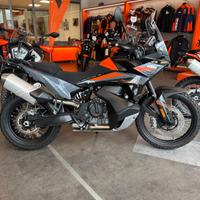 KTM 890 ADVENTURE