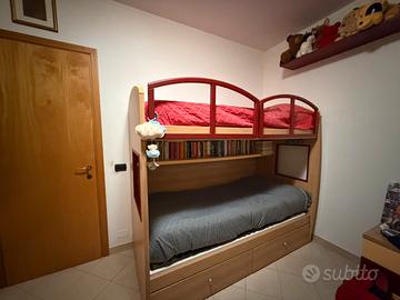 Letto da 1 piazza con comodino prezzo trattabile