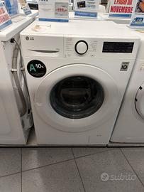 Lavatrice LG F4R3010NSWB  10kg. Come nuova