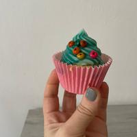 Calamita squishy cupcake