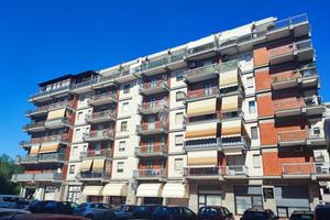 MONOLOCALE A FOGGIA