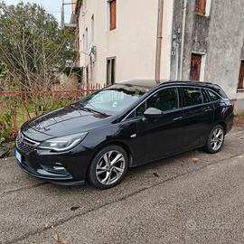 105km Opel Astra Diesel 2017- Perfette condizioni 