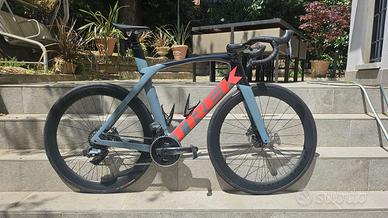 Bicicletta TREK Madone SL7 full carbon
