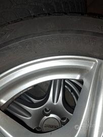 cerchi lega da 16 con gomme 205/60 