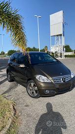 Mercedes a180d avantgarde