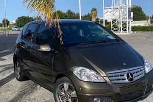 Mercedes a180d avantgarde