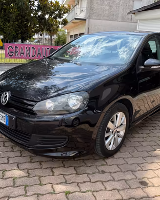 Volkswagen Golf 1.6 TDI DPF 5p. Highline