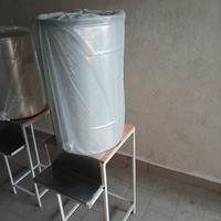 materiale apicoltura  x fusti 50, 100 e 200 kg