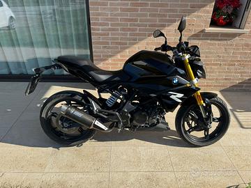 BMW G310 R