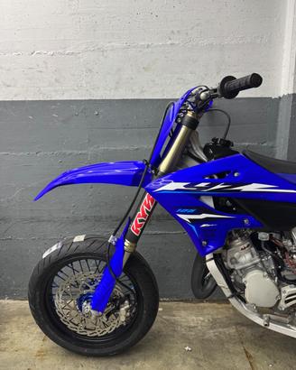 Yamaha YZ 125