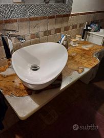 ARREDO in legno e resina