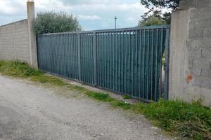 Terreno uso magazzino