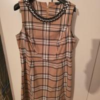 vestito collo gioiello 