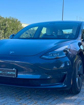 Tesla Model 3 Long Range Dual Motor AWD