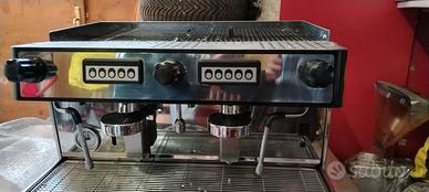 macchina caffè automatica 