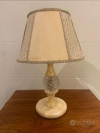 lampada da tavolo  classica in onice vintage