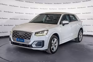 Audi Q2 30 1.6 tdi Identity Black s-tronic my20