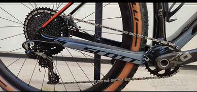 MTB top di gamma, tutta in carbonio – Come Nuova!