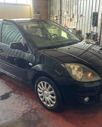 FORD FIESTA 1.4 TDCI 5 FRIZIONE NUOVS