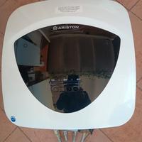 Scaldabagno elettrico 30 litri Ariston Classe A